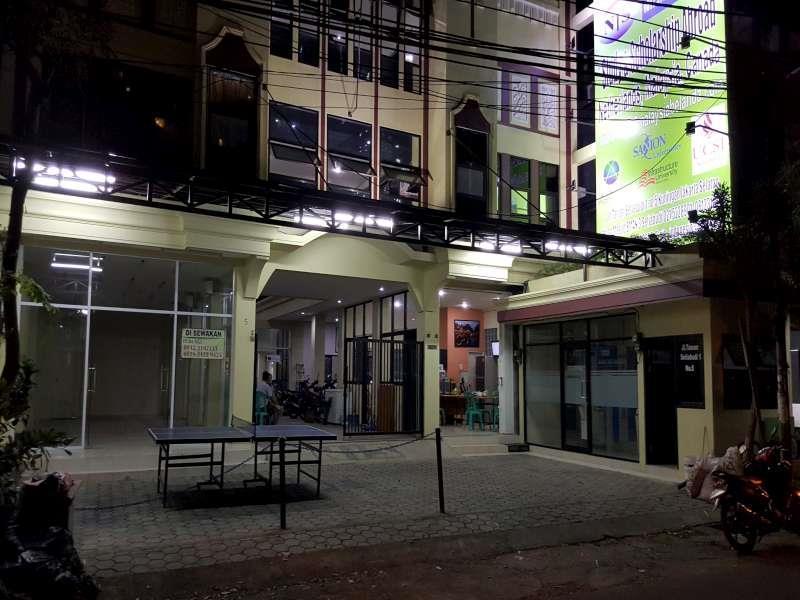 Audah Guesthouse Syariah Redpartner Джакарта Экстерьер фото